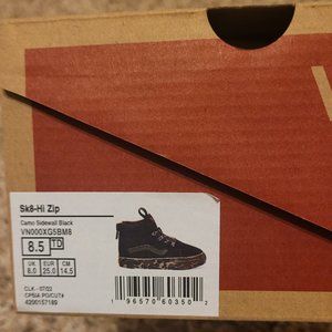 NEW camo & Black High Top VANS 8.5 Child